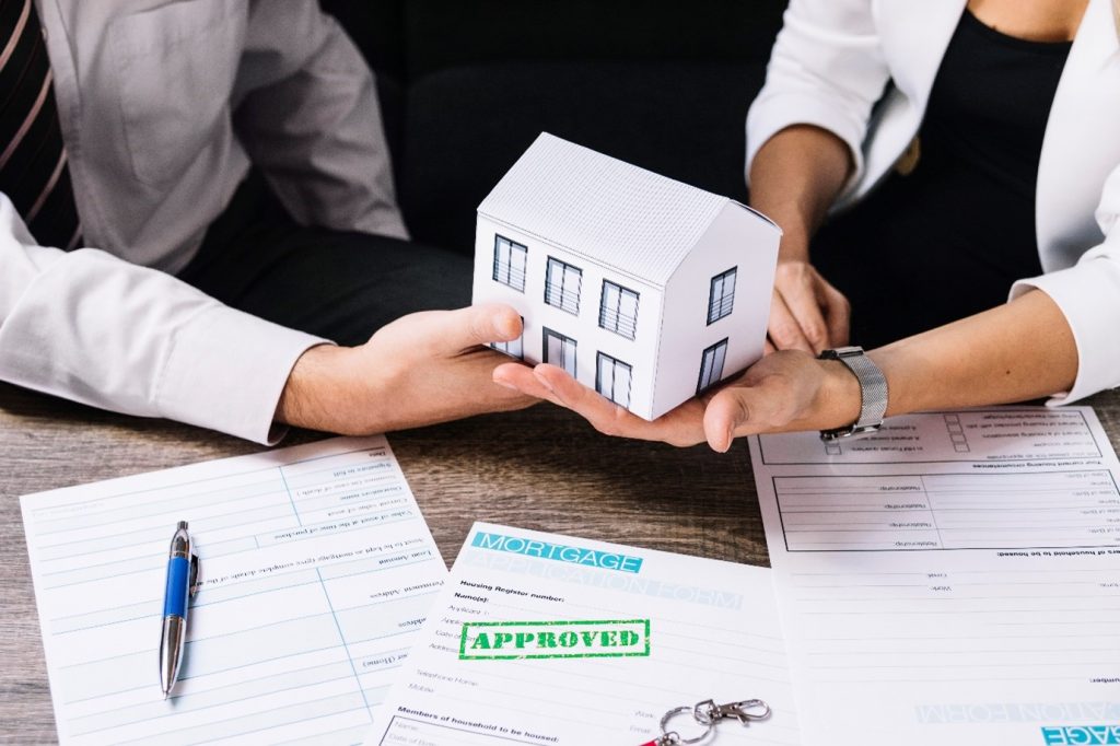 Advantages of selling home 